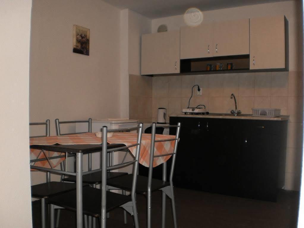 Ivet Guest House オブゾー エクステリア 写真
